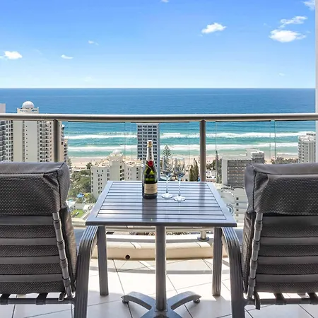 Holiday Holiday Chevron Renaissance Apartments Gold Coast Room photo