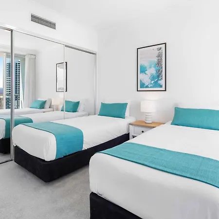Holiday Holiday Chevron Renaissance Apartments Gold Coast Room photo