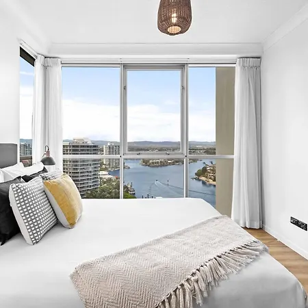 Holiday Holiday Chevron Renaissance Apartments Gold Coast Room photo
