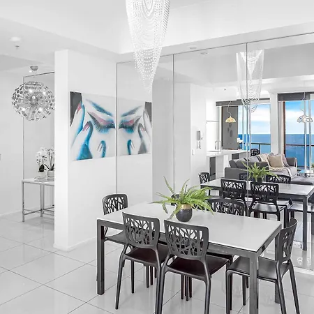 Holiday Holiday Chevron Renaissance Apartments Gold Coast Room photo