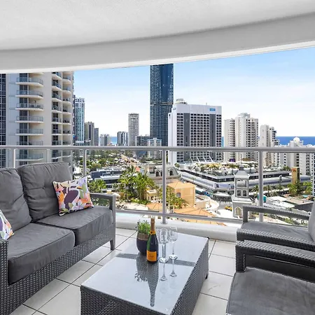 Holiday Holiday Chevron Renaissance Apartments Gold Coast Room photo