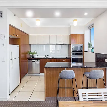 Holiday Holiday Chevron Renaissance Apartments Gold Coast Room photo