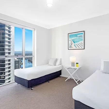 Holiday Holiday Chevron Renaissance Apartments Gold Coast Room photo
