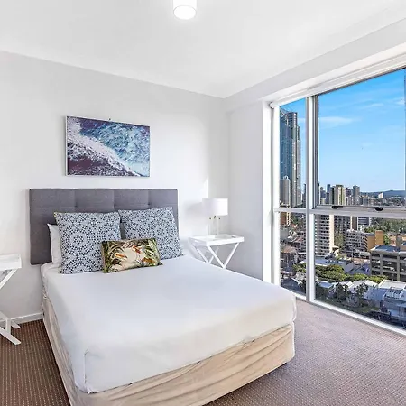 Holiday Holiday Chevron Renaissance Apartments Gold Coast Room photo