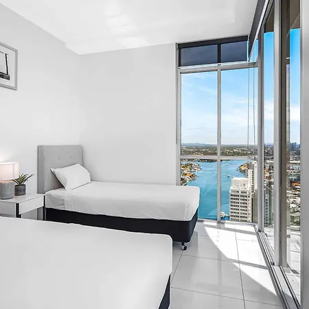 Holiday Holiday Chevron Renaissance Apartments Gold Coast Room photo